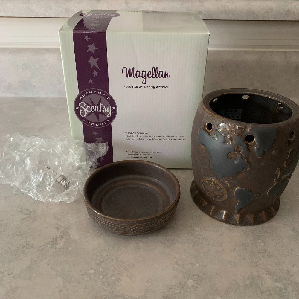 Scentsy Full-Size Warmer